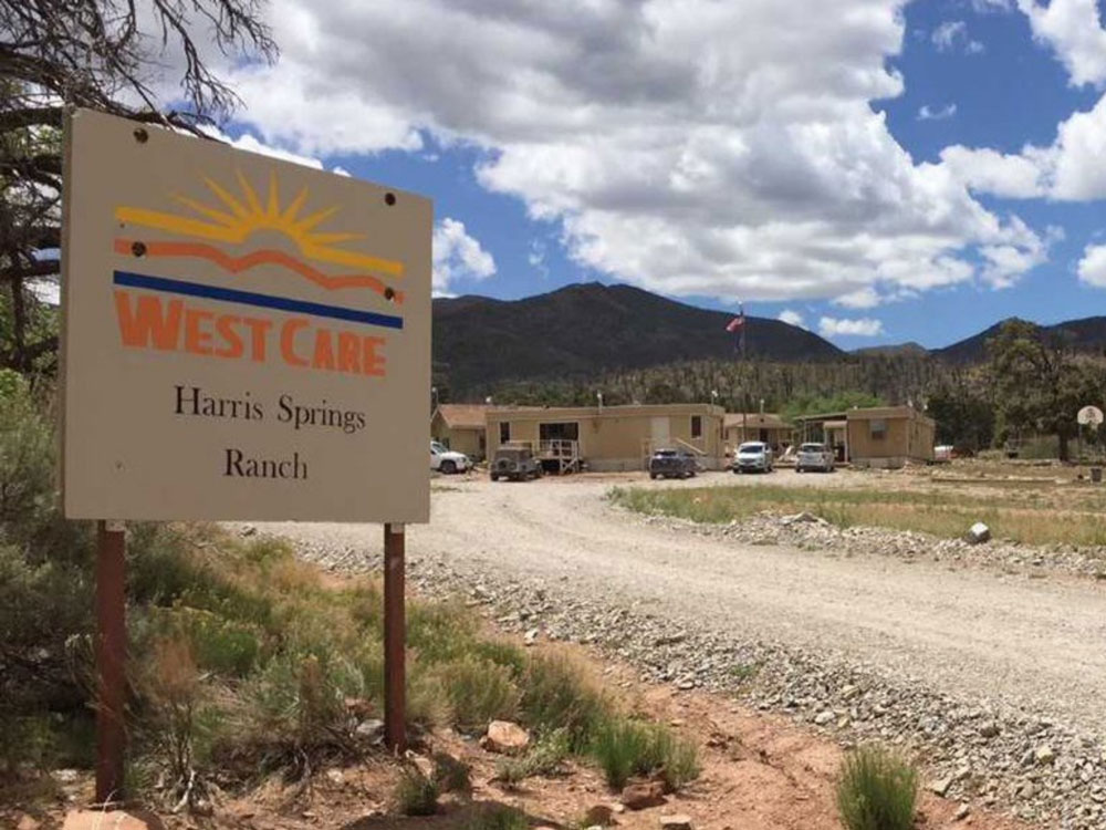 Harris Springs Ranch sign